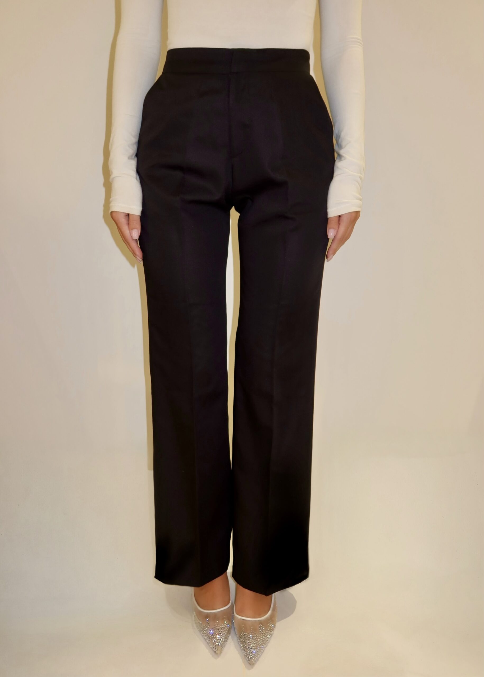 facetune_15-12-2025-19-45-48